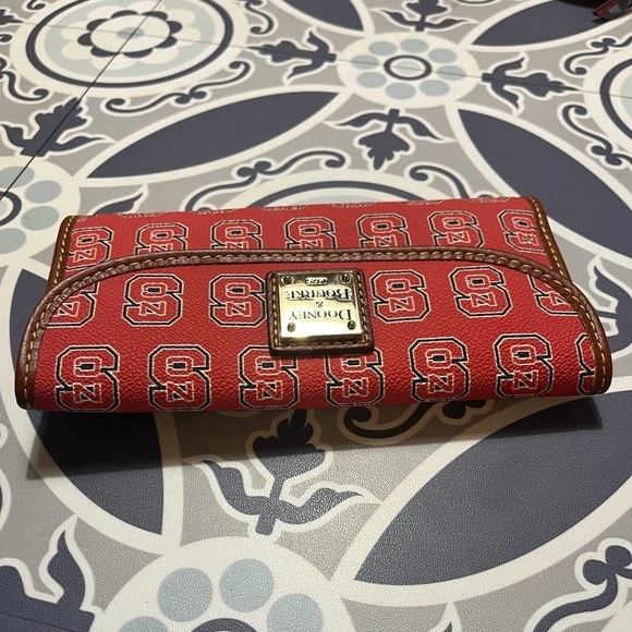 Dooney & Bourke Women’s NC State Monogram Leather Wallet - Picture 2 of 16